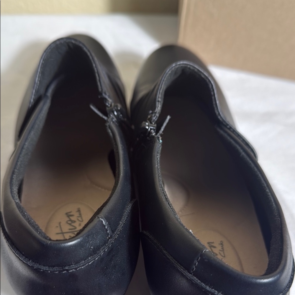 Clarks Black Heels Elegant Design Emslie Willa - Picture 5 of 5